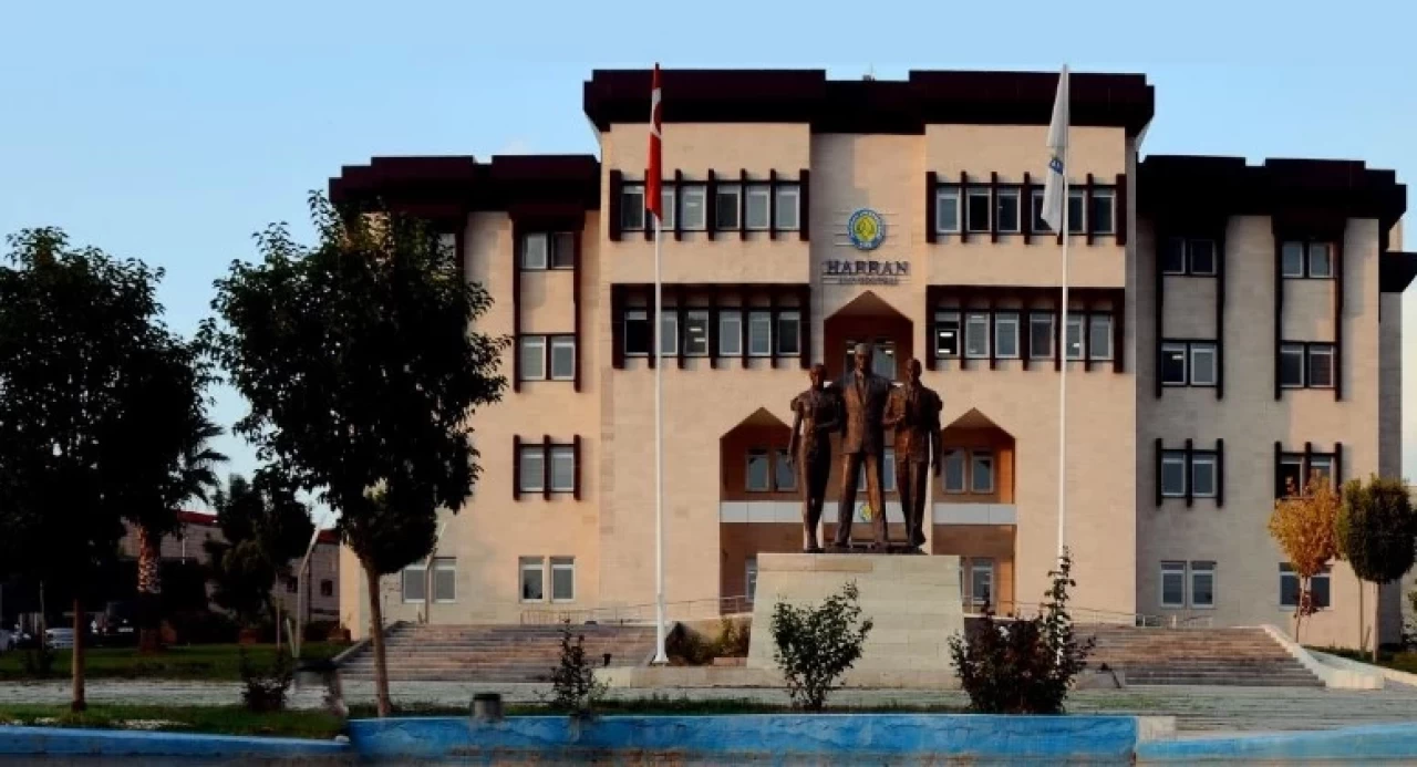 Harran Üniversitesi'nde Büyük Skandal! Kız Öğrencilere Cinsel İstismar İddiası Ortalığı Karıştırdı!